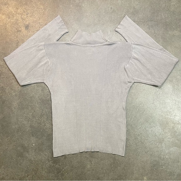 Essendi 100% Silk Ribbed Mock Neck Sweater Gray - Picture 3 of 8